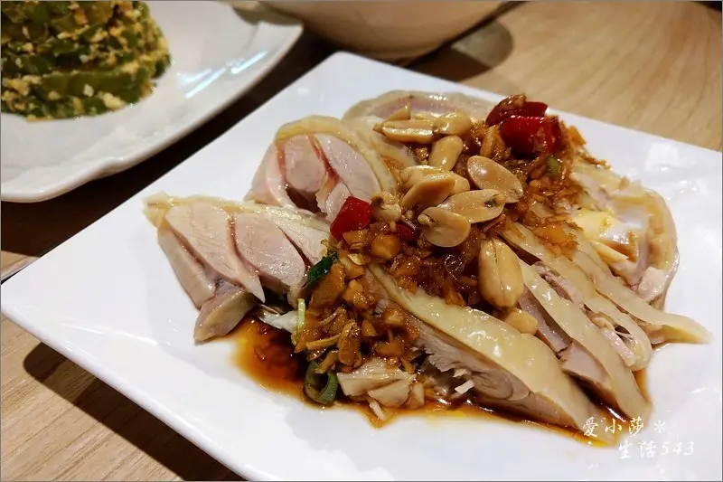 板橋美食。六堆伙房板橋新埔店～客家創意料理餐點平價又好吃！(三猿廣場)