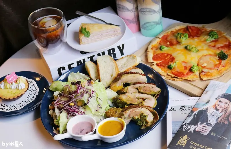 台中季洋莊園咖啡館｜專業自烘單品咖啡豆，IG熱門夢幻漸層拿鐵，搭配平價甜點歐式輕食，超值活力套餐79元起