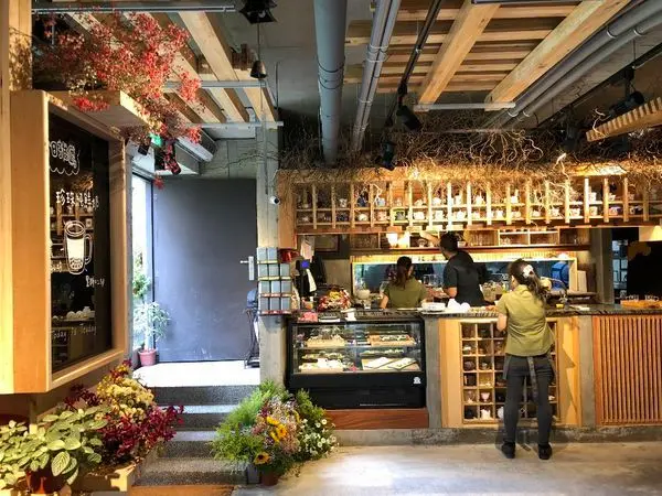 [新北]鶯歌老街美食之旅/富有日式文藝氣息的喝茶天TEADAY茶餐廳/優質現泡茶