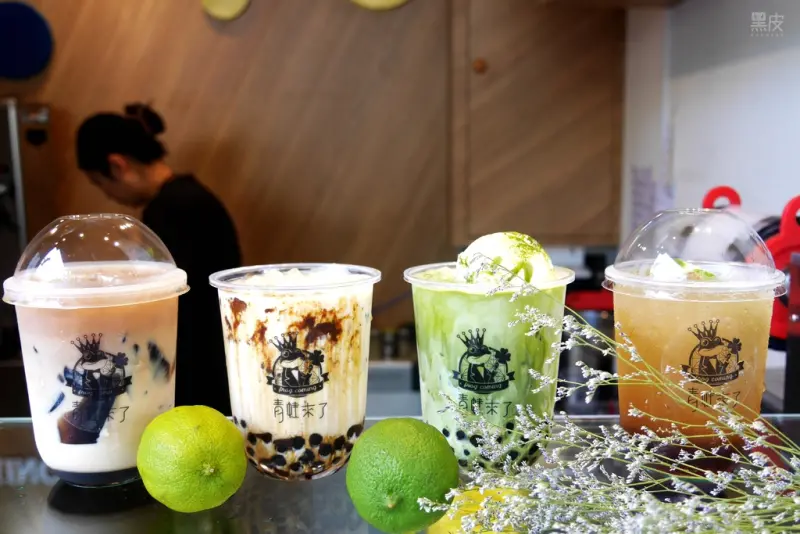 台中。北區│青蛙來了.一中街熱門手搖飲料全新報到.抹茶冰淇淋歐蕾超推薦
