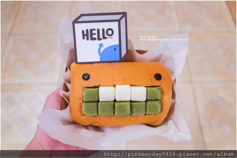 ✿高雄✿ IG熱門打卡 14天限定快閃店 超可愛又吸睛的小怪獸造型漢堡出沒漢神巨蛋！牙齒冰磚太有喜感太療癒啦 ➜ HELLO Burger 漢神巨蛋快閃店