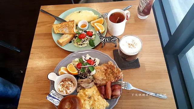 樂咖廚房。歐姆蛋早餐系列。漢堡。歐姆蛋包飯。嘉義早午餐