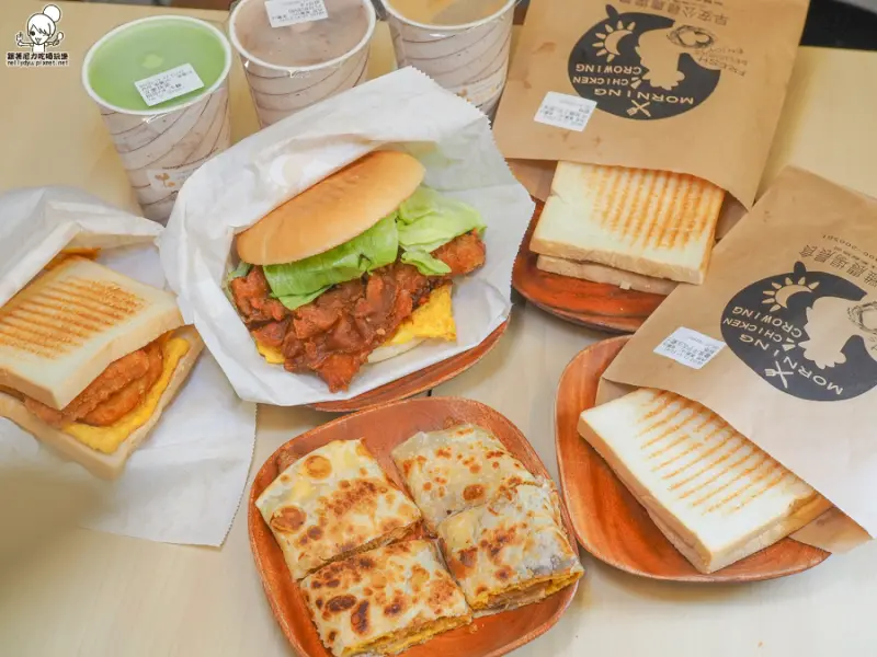 三秒快速取餐免費升級，早安公雞開啟早晨活力 X 鄰近捷運旁的美味早午餐 - 跟著尼力吃喝玩樂＆親子生活