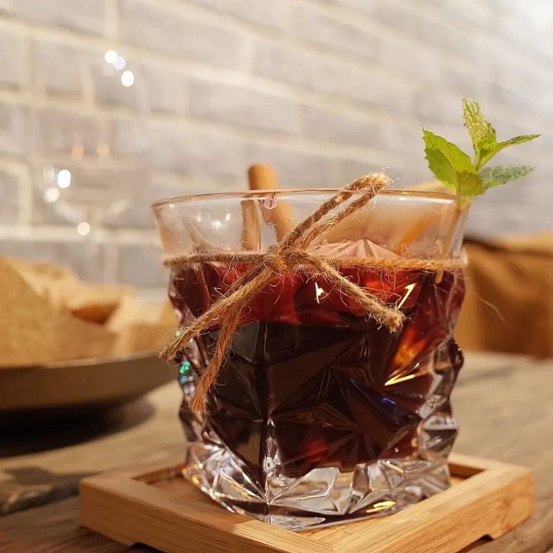 【好食分享】新竹靠巨城附近，營業到凌晨三點 Monotone Restaurant & Bar - 醺的餐酒，宵夜新選擇