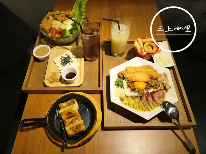FOOD×AD｜台北大安—三上咖哩｜添加青森蘋果的大份量咖哩 搭上金賞炸雞超滿足｜東區、市民大道