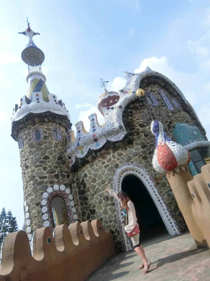 【雲林斗六新景點｜摩爾花園餐廳 享受西班牙歐式城堡下午茶時光】網美拍照IG打卡景點必去摩爾花園餐廳就在雲林斗六♥食尚期貨小咪推薦雲林必去景點