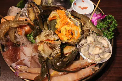 【台北市】士林美食/捷運芝山站美食/高CP值優質海鮮火鍋/菜盤可換肉盤/士林聚餐好地點-天鍋宴芝山店