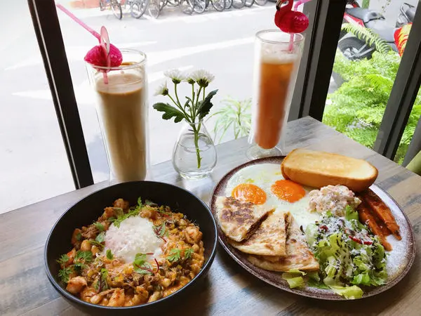 ||吃。台北|| Les Piccola 海鮮燉飯好好吃的東門漂亮餐廳