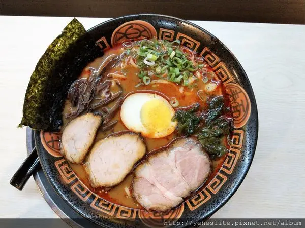 一樂町-從店家自慢的拉麵味道當中找到隱藏在辣味增裡的精彩