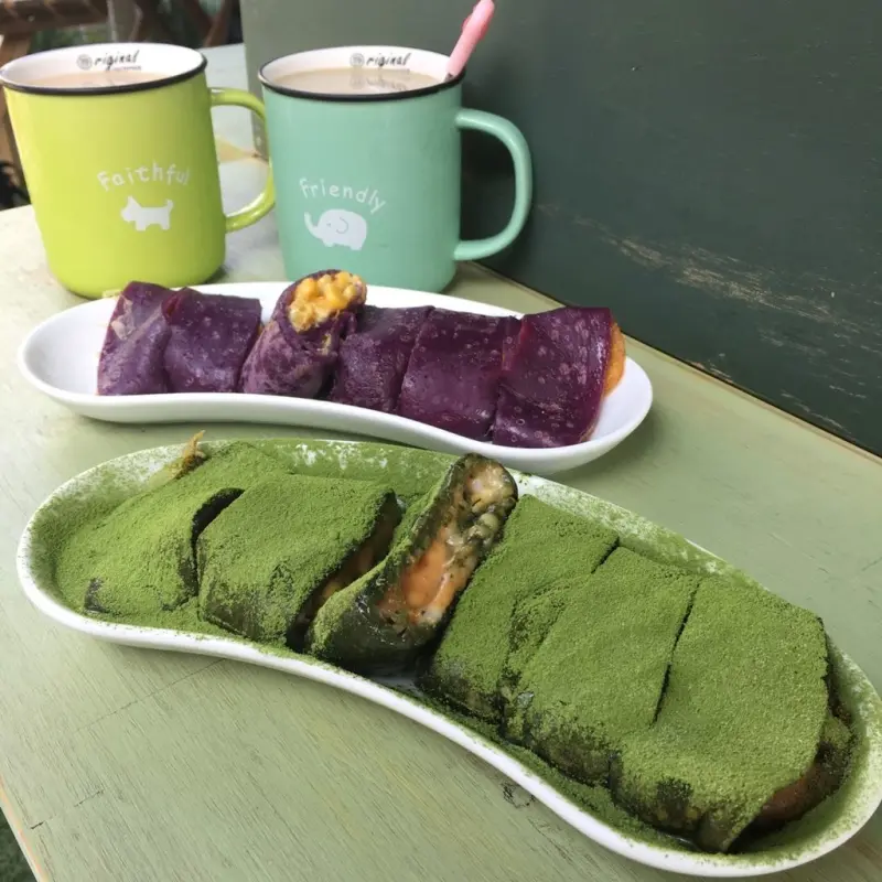 高雄美食｜快‧慢拍小姐-高雄超夯蛋餅，早點來才吃得到