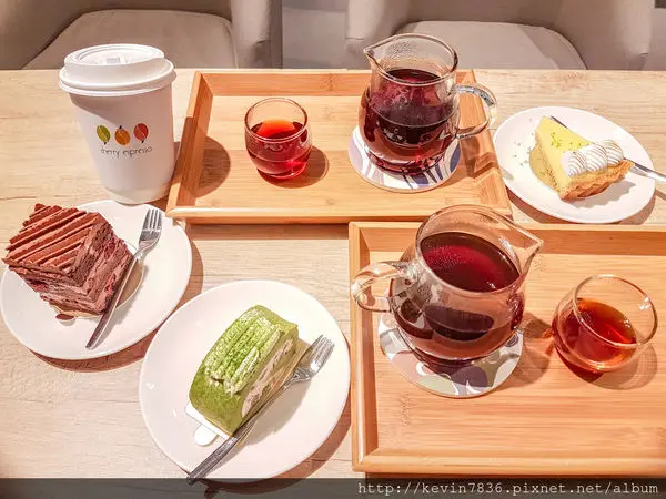 台中逢甲<櫻桃計畫 cherry espresso 台中逢甲手沖咖啡>藏在巷弄內咖啡館,好喝的手沖單品咖啡與美味可口誘人甜點