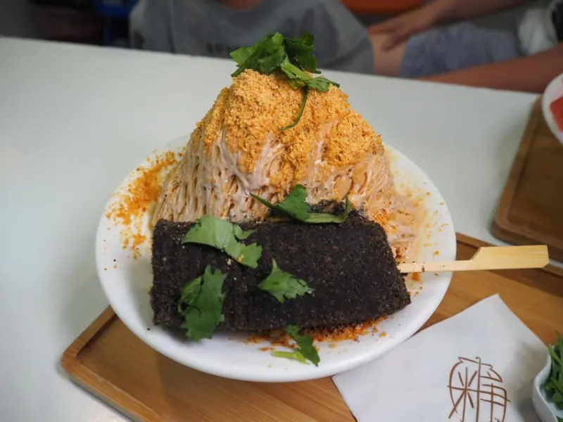 何家古制秘糖 甜而不膩的冰品 IG熱門花生豬血糕冰 珍珠奶茶雪花冰/珍想芋見泥 板橋必吃美食 かき氷
