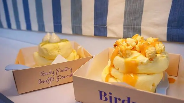 [高雄甜點] Birdy Pancake 雲朵舒芙蕾鬆餅-銅板價高品質享受 / 高雄平價甜點 / 高雄甜點推薦