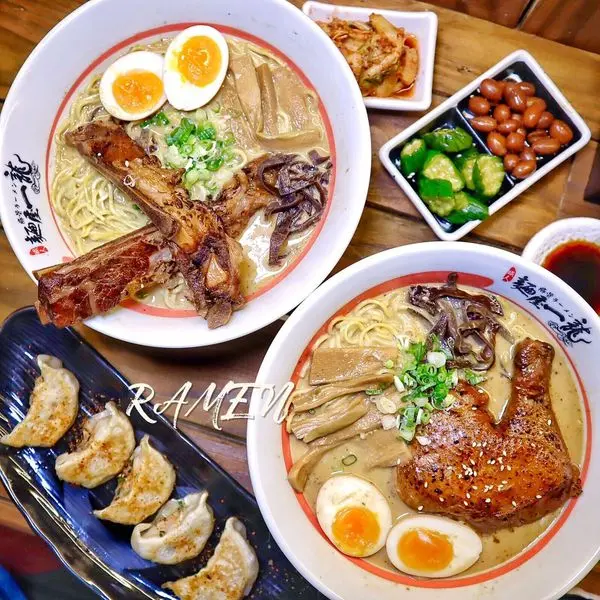 【食記x台中】麵屋一龍。中國醫美食。平價日式拉麵。近一中街/永興街。