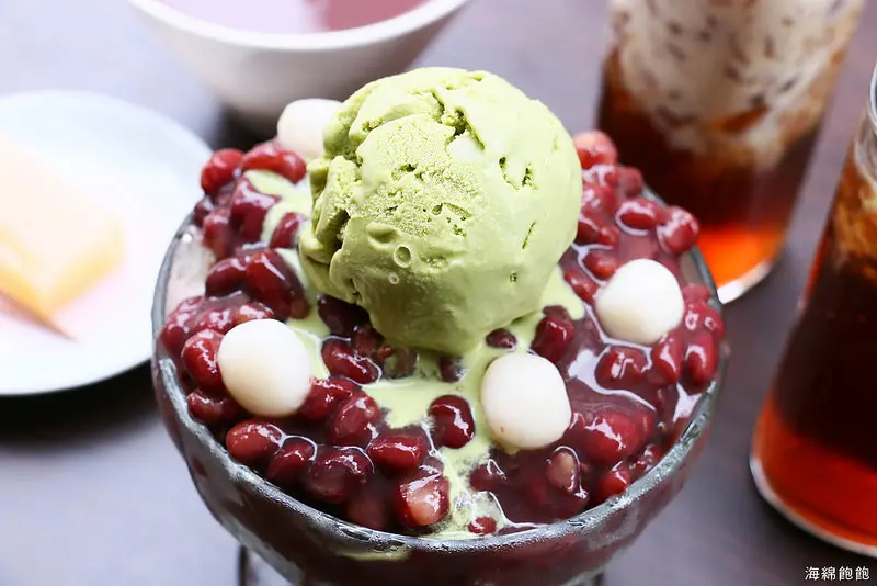 『采吉軒日式甜品/紅豆專門店(後山埤店)』紅豆湯，抹茶紅豆冰，日式烤麻糬，嫩寒天凍飲，日式手工羊羹(捷運後山埤站)