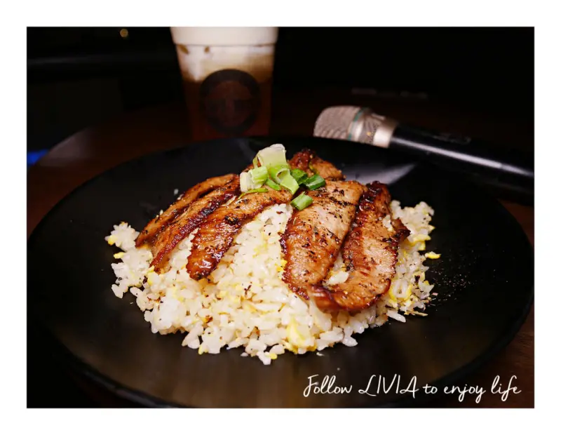 美食餐廳║ 台南中西區 ART BOX B.T.S 海安旗艦店 肉粽脆皮蛋餅好特別 唱歌吃飯好適合小聚的地方 ❤跟著Livia享受人生❤