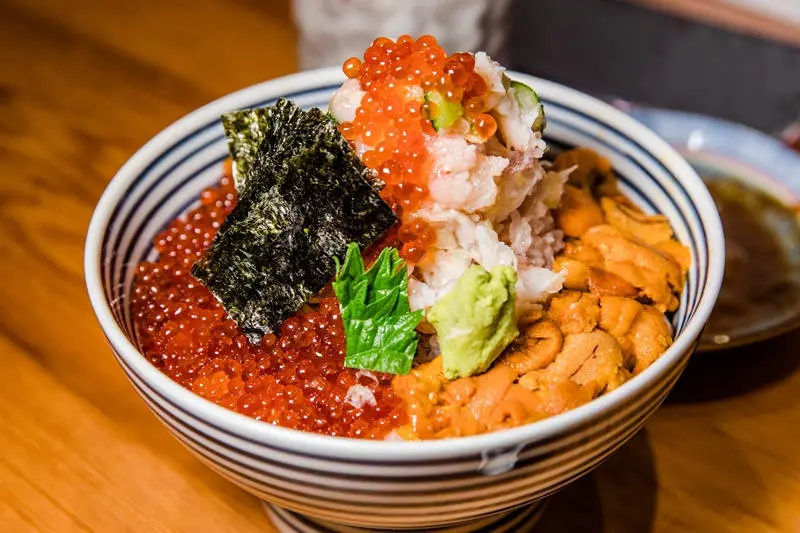 【廣宣】【市政府站美食】日本淺草橋排隊海鮮丼名店-つじ半 台北微風信義店