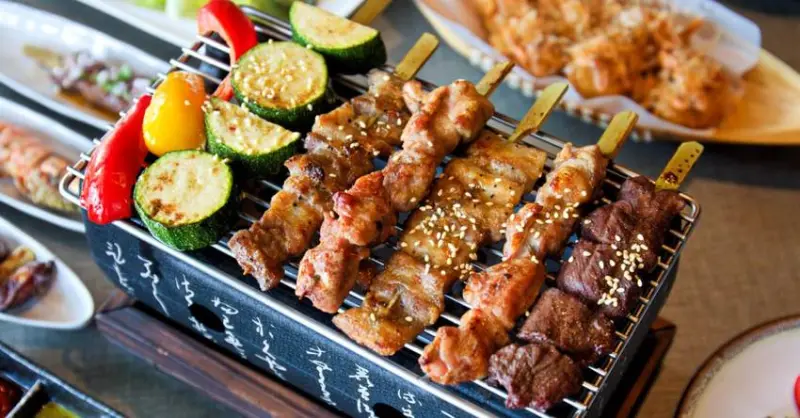 我流精緻烤物，全台獨創八色串燒拼盤任你搭配，還有運動賽事轉播看到飽！