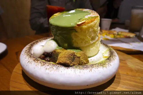 成真咖啡 Come True Coffee 永康店｜厚厚鬆軟舒芙蕾鬆餅【台北市】