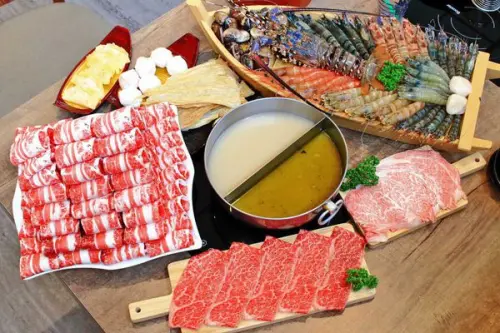 【台北美食】上官木桶鍋內湖店-超誇張！吃了會讓你晚上睡不著覺的無敵痛風鍋