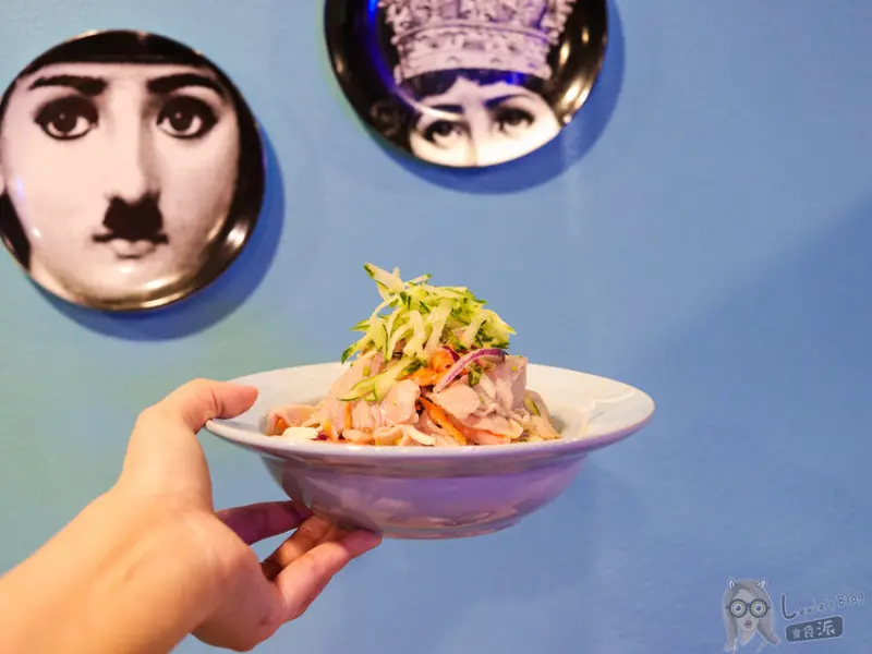 中山區美食》無敵食堂創意涼麵丼飯，欣欣秀太影城小吃消夜推薦 - Lexies Blog，寫食派