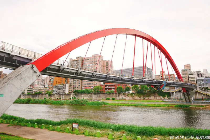【台北-南港區】成美左岸河濱公園&彩虹橋愛情水岸