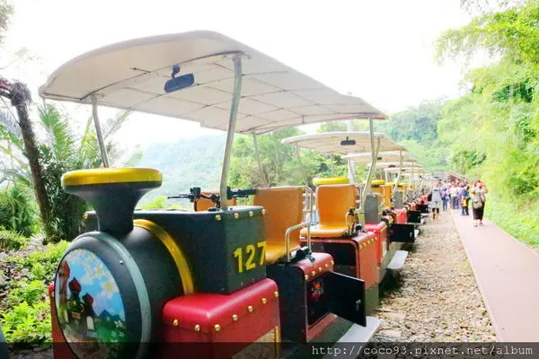 苗栗二天一夜~三義舊山線『乘著鐵道自行車趣旅行，周遭熱門拍照景點大公開』等你來玩！