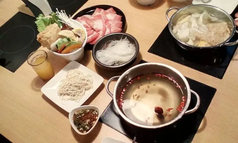 自製麵條吃到飽-鍋裡鍋物家樂福淡新店体驗心得