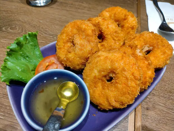 [新竹市]NARA Thai Cuisine 新竹巨城SOGO店(內附完整菜單)-樣樣出色道道精彩的聚餐好選擇，同時也是遊泰必訪的最佳泰國料理餐廳。