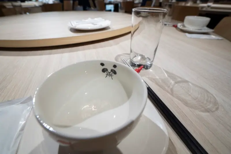 高雄聚餐推薦 開飯川食堂｜超人氣川菜館『 鮮、香、麻夠味 』 交通便利，聚餐的好選擇 · 算命的說我很愛吃