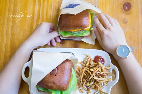 反向思考下的產物，顛覆傳統的方型漢堡，低調到很容易錯過的高質感小店