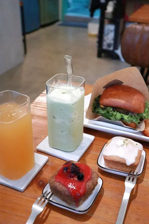 【台北市政府】和日方常holy cube：顛倒日常的方型漢堡堡 /IG熱門打卡美食