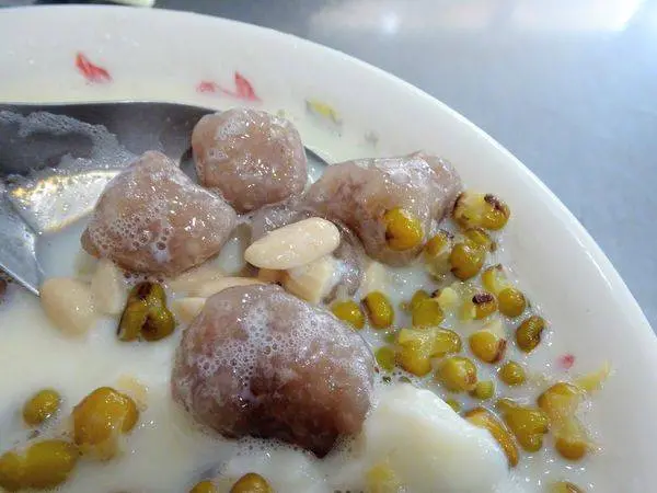 台北北投｜陳記潮汕傳統豆花～手工配料真正實在！料多純樸的傳統豆花（捷運石牌站）