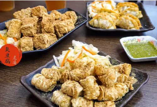 【鳳山 花村藥膳豆腐。創意打卡美食／藥膳豆腐／不會臭的香豆腐】光復店