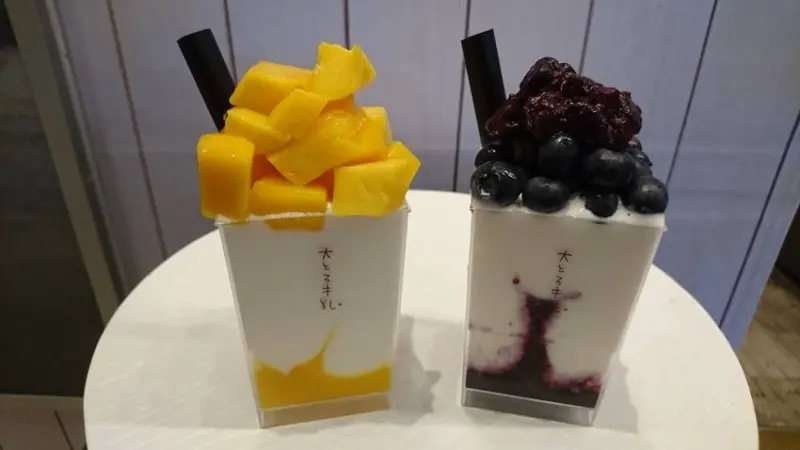 高雄~超夯的Ootoro Milk 大とろ牛乳快閃夢時代了~限定7/1-8/31~用吸的牛奶冰~不含任何添加物~就是要天然優質~              