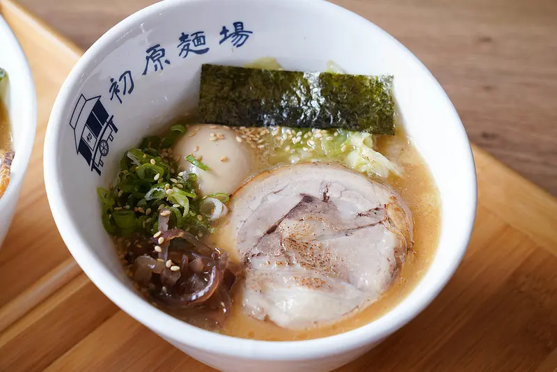 【三峽美食】初原麵場 ｜三峽老街｜三峽拉麵｜屋台拉麵｜台北美食｜