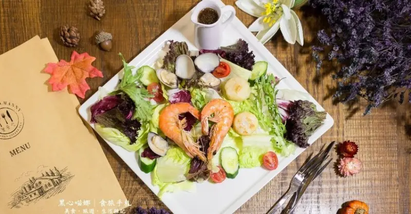 高雄左營︱Omanny 奧曼尼 Kitchen　減重好朋友！豐盛好吃又平價的生酮沙拉，每天換一款都吃不膩！(二訪)