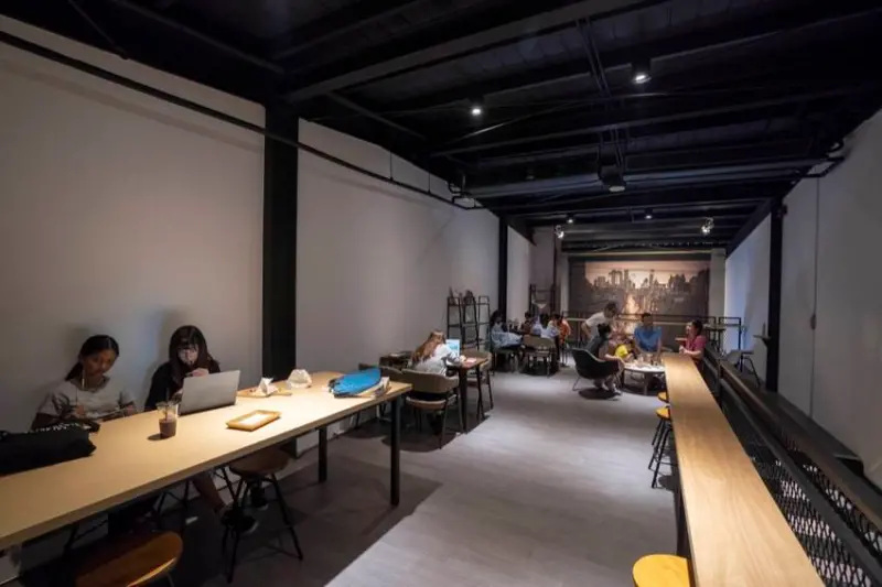 台南咖啡廳推薦 汏凉TEA&CAFE｜輕食、茶類複合式寧靜空間，聚會的好所在～ · 算命的說我很愛吃