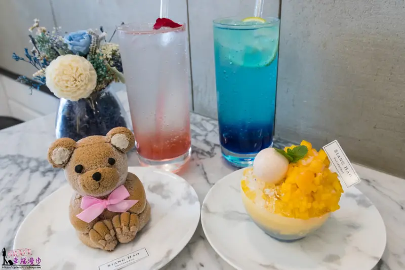可愛的泰迪熊甜點和芒果冰的造型蛋糕，每一款甜點都會讓女孩們直呼太可愛