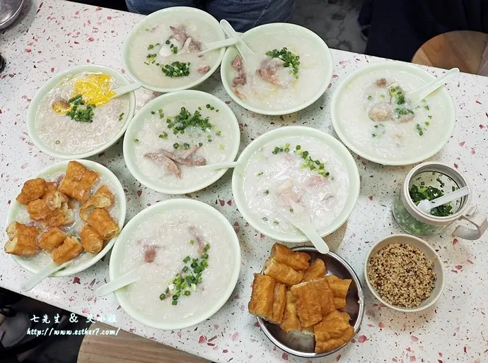 澳門 富記粥品 ∥ 在地人激推澳門美食，早鳥限定的極品生滾粥！