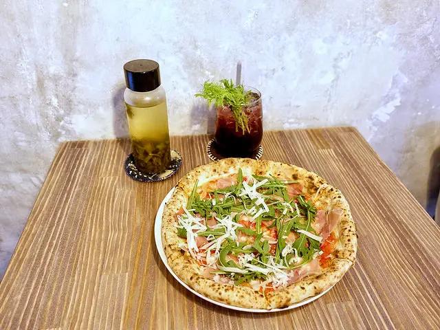 [新竹] 生地餅舖，老宅文青風創意披薩 菜單 價位 營業時間 Pizza 長安街