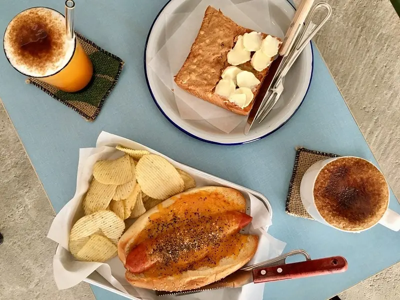 【台北｜萬隆站】ABD Coffee&Life＿將露營風格搬進室內的個性咖啡館＿丹麥厚片與黑糖拿鐵簡直絕配