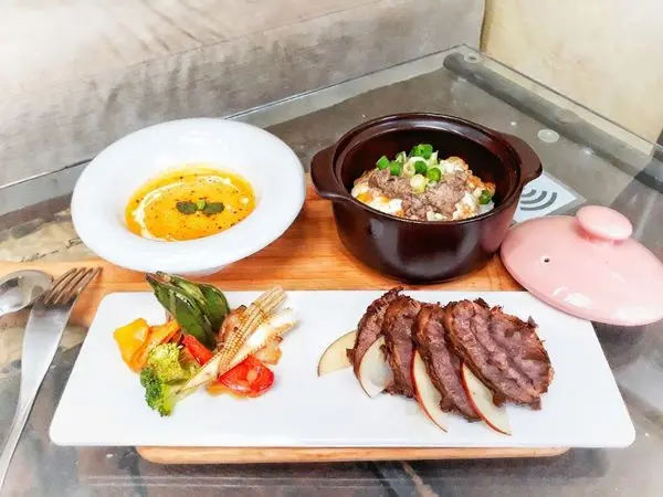 ♚台北大安美食♚Coffee Naps 蓁澄咖啡手作坊。台北大安咖啡廳。手作甜點。歐式料理。古歐風格讓人享受生活片刻，精緻餐點讓人吃到不一樣的用心