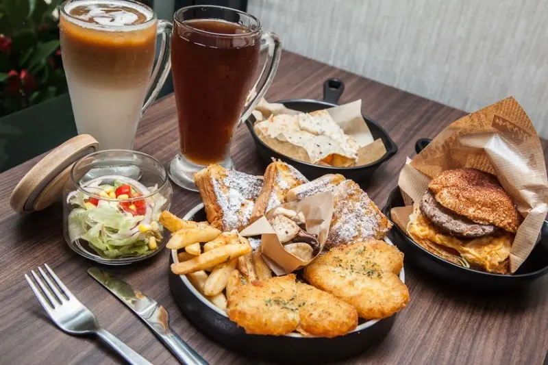 [台北文山]最新鮮的早餐店！純手工新鮮麵包，讓妳早起吃早餐的好理由！山的另一邊 - 大手牽小手。玩樂趣