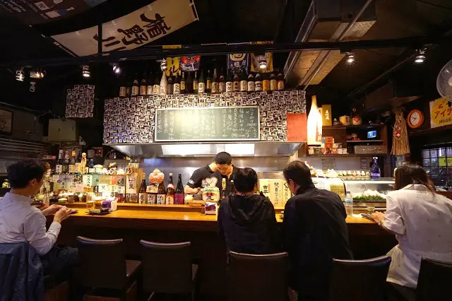 [食記] 川賀燒烤居酒屋(合江店)。嚴選高檔食材、道地日式氛圍。你絕不能錯過的秋蟹料理--奶油螃蟹!