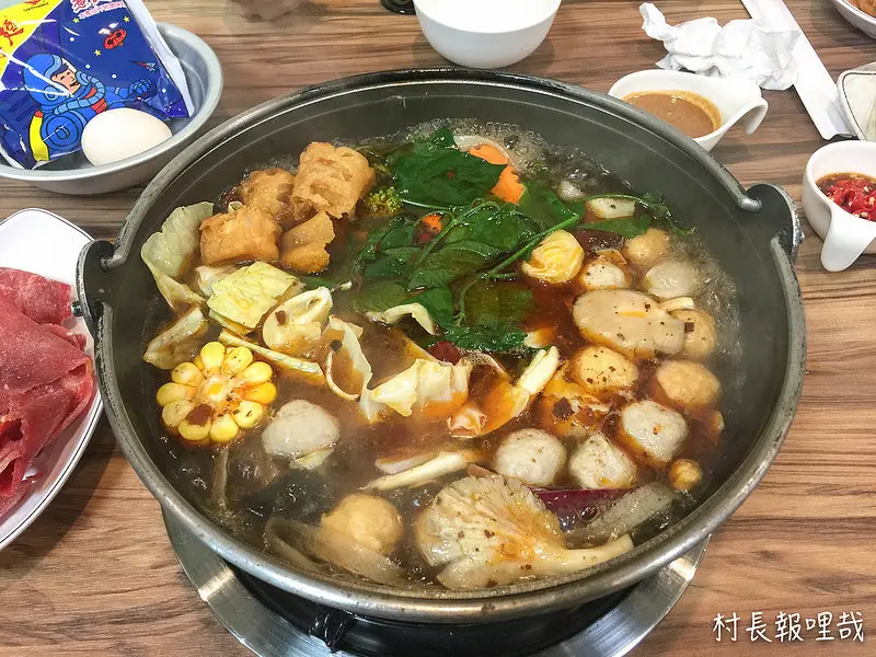 【食記】｛屏東。萬丹鄉｝有家鄉味的火鍋，萬丹明珠阿婆自助火鍋
