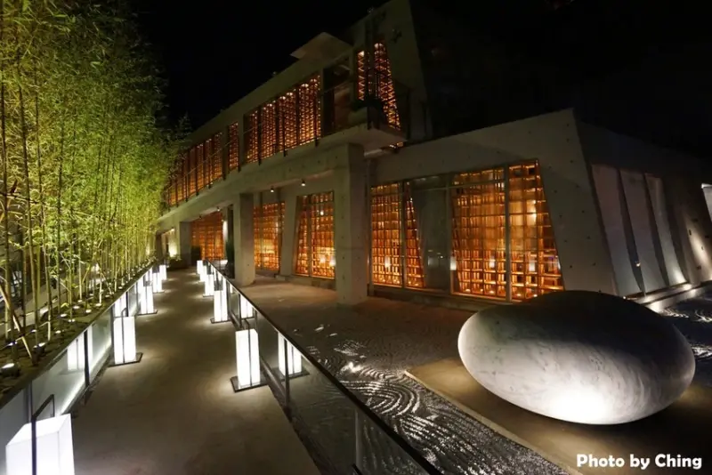 【台中‧美食】輕井澤集團旗下新品牌一笈壽司YIJI sushi-平價好吃又可戳戳樂抽公仔