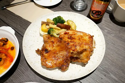 [新北永和] butterfoodie用好食材作好料理 / 香料蜂蜜烤半雞驚豔必點會吃撐!!