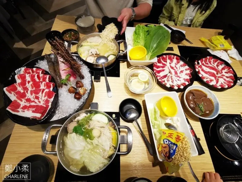 宜蘭礁溪|鬼椒一番鍋-精緻美味個人小火鍋涮涮鍋|套餐搭配自助式冰淇淋飲品無限量供應