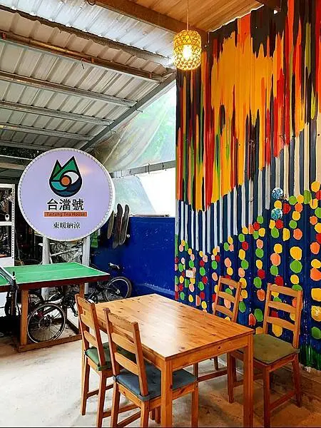 台東加路蘭海岸│台澢號：創意彩色冰vs.炸魚薯條│原住民開的店【附菜單】